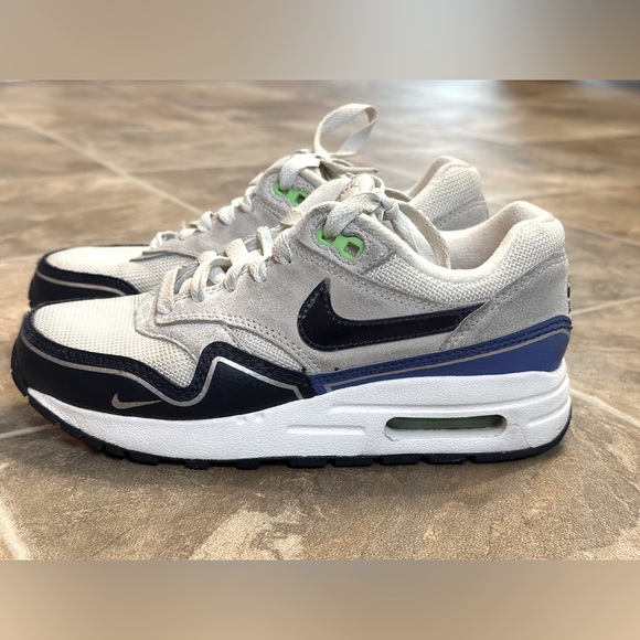 Nike Kids Air Max Shoes - Picture 6 of 7